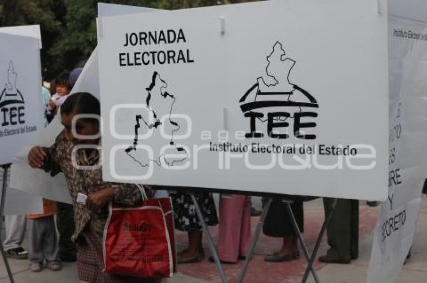 ELECCIONES . JUNTAS AUXILIARES