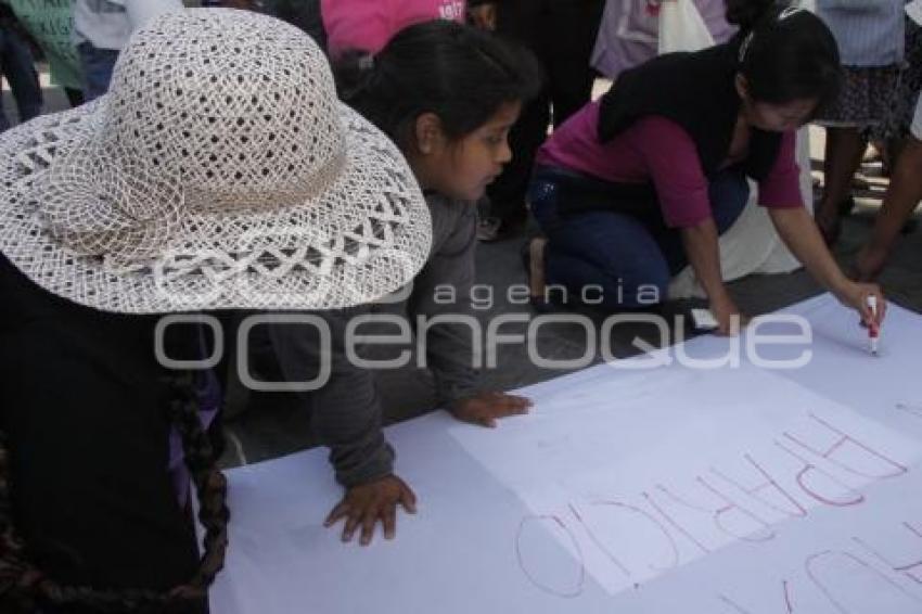 MANIFESTACION DE HABITANTES DE SAN APARICIO