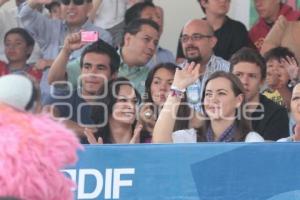 DESFILE - DIA DEL NIÑO