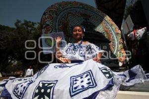 DESFILE - DIA DEL NIÑO