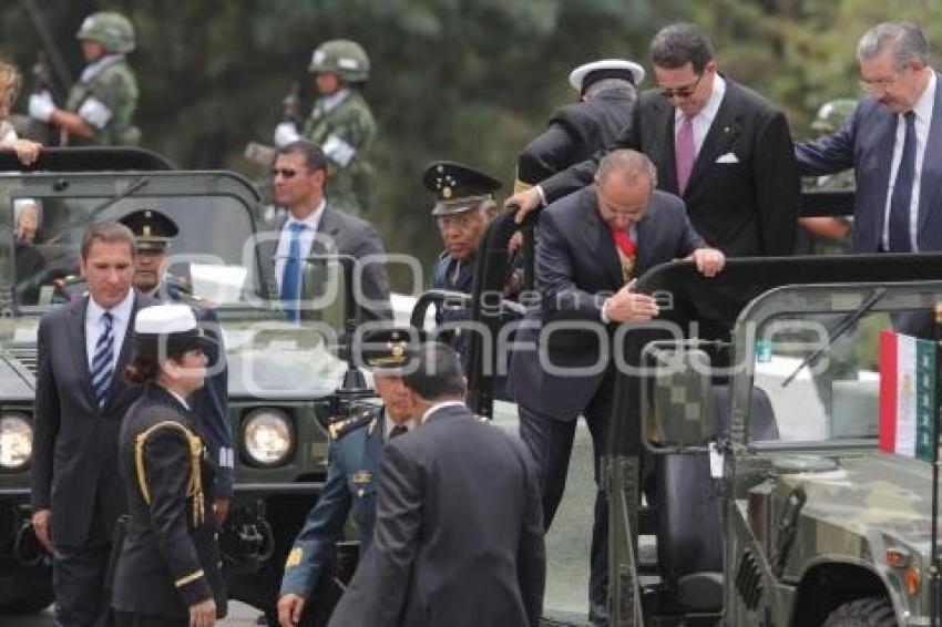 PRESIDENTE . CALDERON