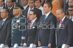 DESFILE 5 DE  MAYO . FELIPE CALDERÓN