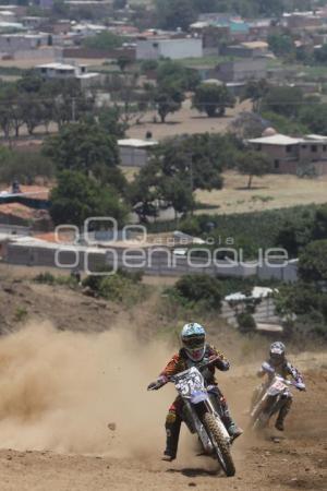 CAMPEONATO NACIONAL DE MOTOCROSS