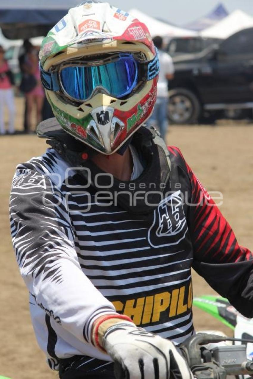 CAMPEONATO NACIONAL DE MOTOCROSS