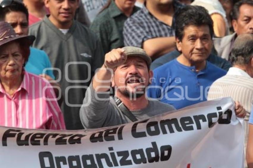 MANIFESTACION - COMERCIANTES