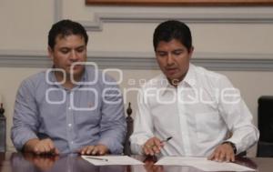 FIRMA DE ACUERDO DE LA NEGOCIACION DE LA REVISION SALARIAL