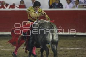 LORENZO GARZA GAONA . NOVILLADA EL RELICARIO