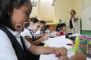 DÍA DEL MAESTRO . LABOR DOCENTE