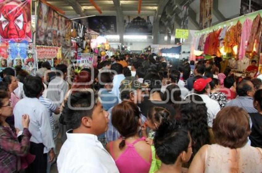 FERIA DE PUEBLA . AFLUENCIA DE VISITANTES