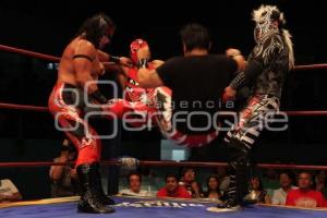 LUCHA LIBRE . ARENA PUEBLA