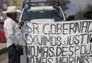 MANIFESTACION DE CAMPESINOS DE AZUMIATLA