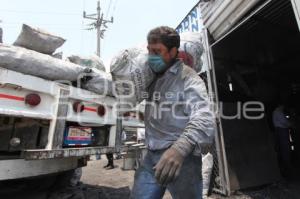 DECOMISO DE CARBÓN CLANDESTINO . CENTRAL DE ABASTO