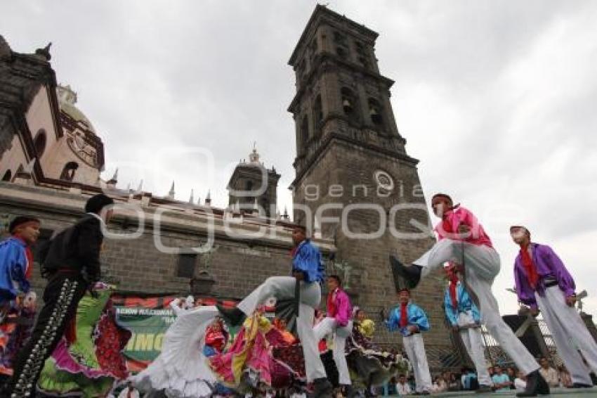 MANIFESTACIÓN CULTURAL ESTUDIANTES