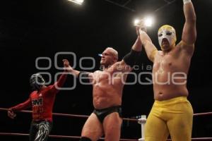 LUCHA LIBRE . ARENA PUEBLA