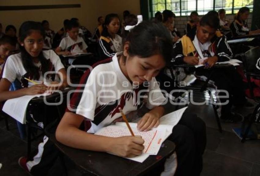 APLICACION DE LA PRUEBA ENLACE A ALUMNOS DE SECUNDARIA