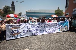 MANIFESTACION MUJERES