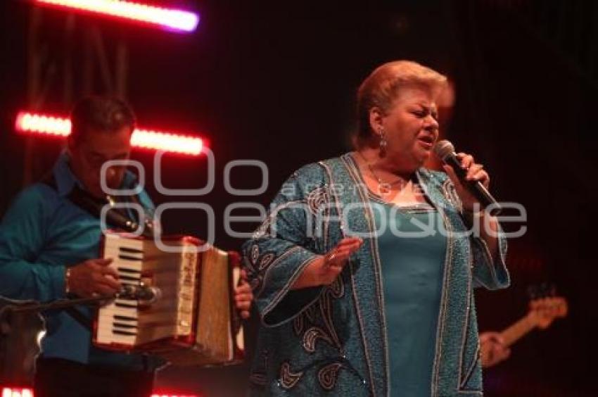 CONCIERTO . PAQUITA LA DEL BARRIO