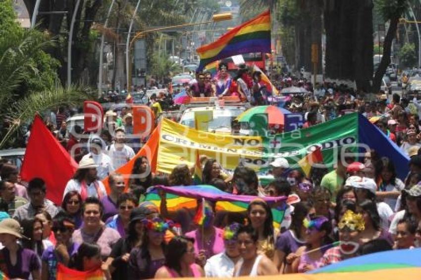 MARCHA POR LA DIVERSIDAD SEXUAL