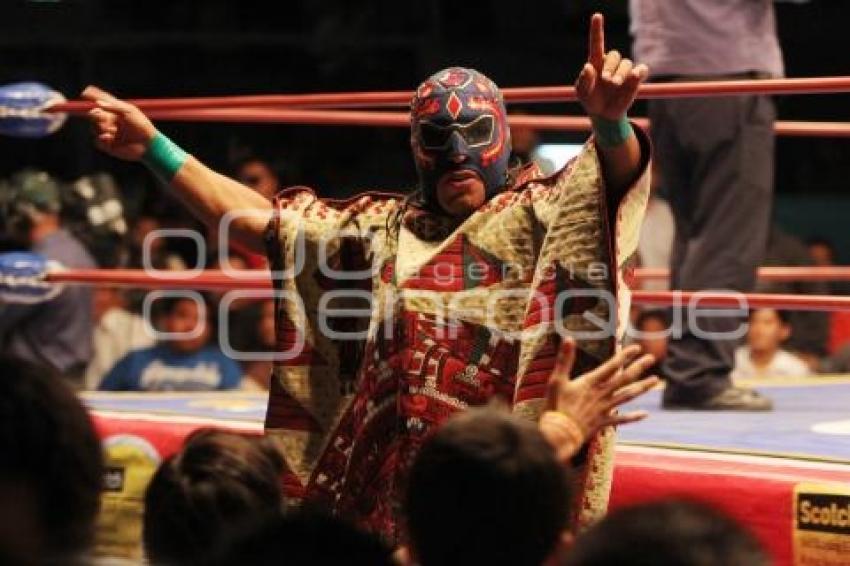 LUCHA LIBRE . ARENA PUEBLA