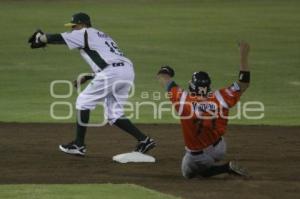 BEISBOL . PERICOS VS LEONES