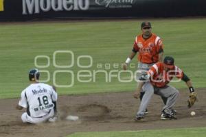 PERICOS VS LEONES - BEISBOL