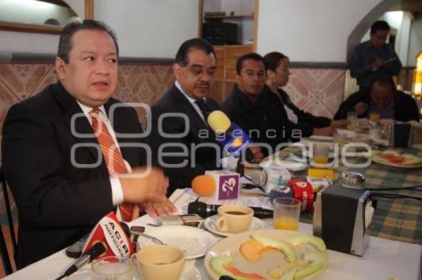 RUEDA DE PRENSA ABOGADOS DRAGON