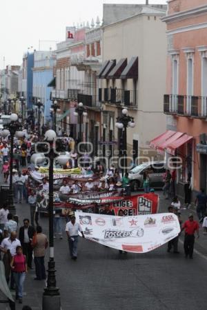 MARCHAN MAGISTERIO Y ORGANIZACIONES SOCIALES