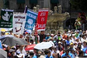 CRISTIANOS MARCHAN POR LA PAZ MUNDIAL