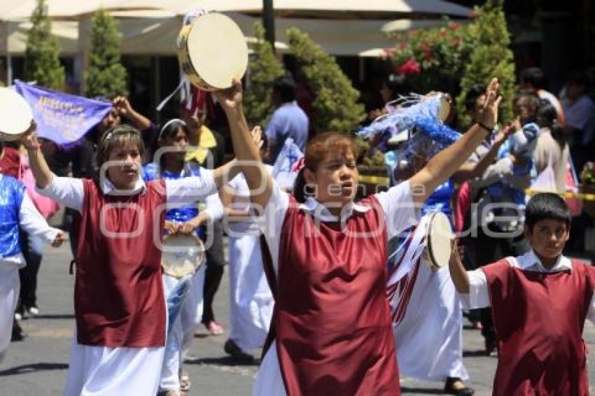 CRISTIANOS MARCHAN POR LA PAZ MUNDIAL