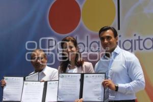 FIRMAN CONVENIO PUEBLA Y SCT