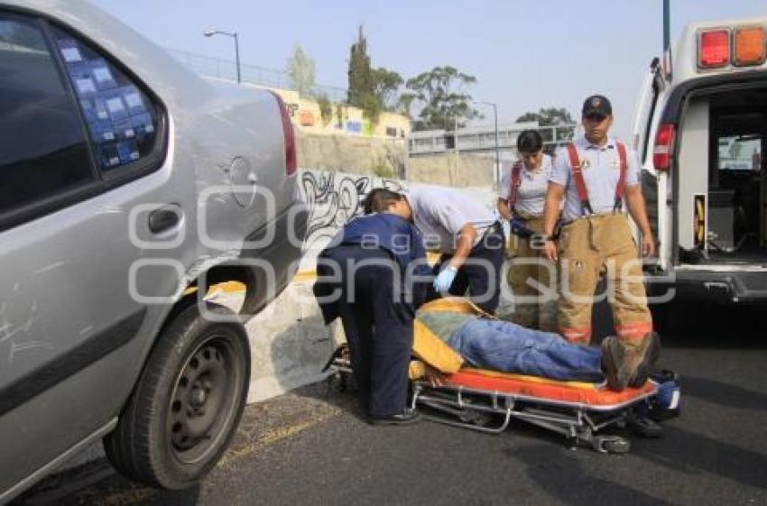 VOLCADURA EN PERIFERICO