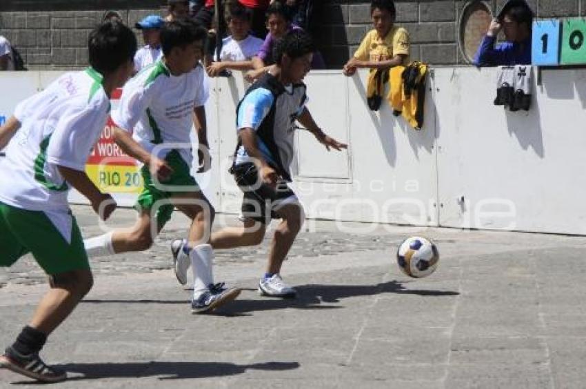 TORNEO DE FUTBOL DE LA CALLE ALA CANCHA CON TELMEX