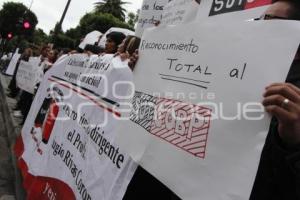 APOYAN MAESTROS DEL COLEGIO DE BACHILLERES A REFUGIO RIVAS