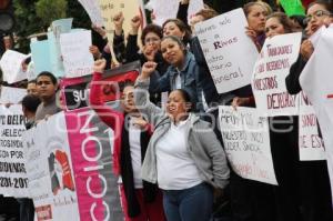 APOYAN MAESTROS DEL COLEGIO DE BACHILLERES A REFUGIO RIVAS