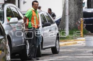 PROGRAMA PILOTO REGULARIZAR FRANELEROS AV - JUAREZ