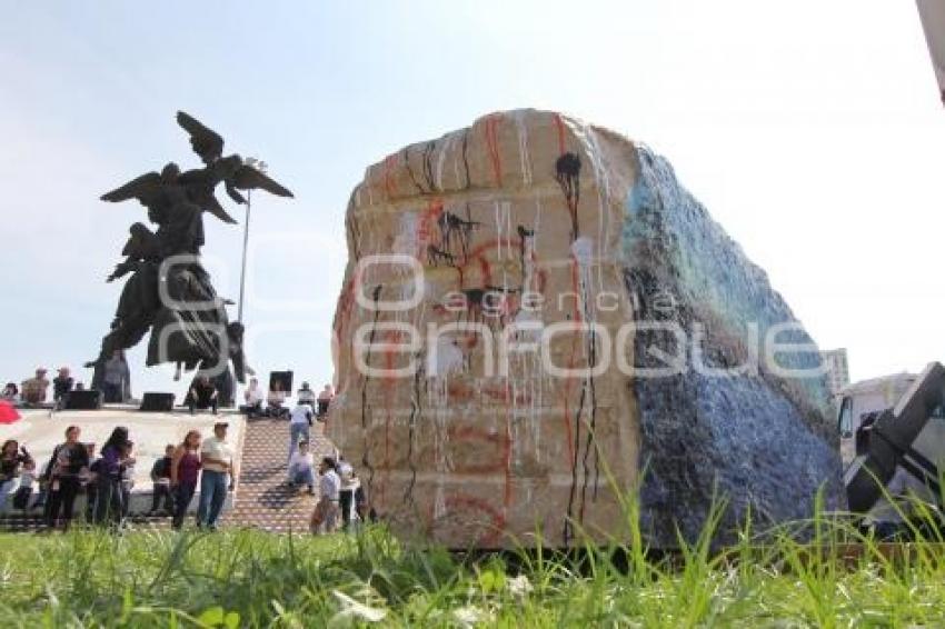 COLOCAN SEGUNDA PIEDRA POR EL MEDIO AMBIENTE