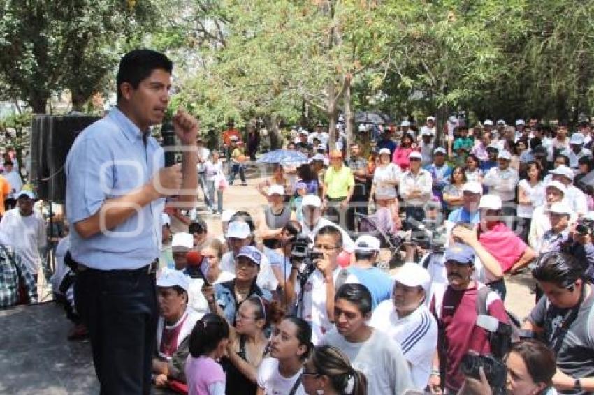 FESTEJEMOS A PAPÁ ¡BIEN PADRE!
