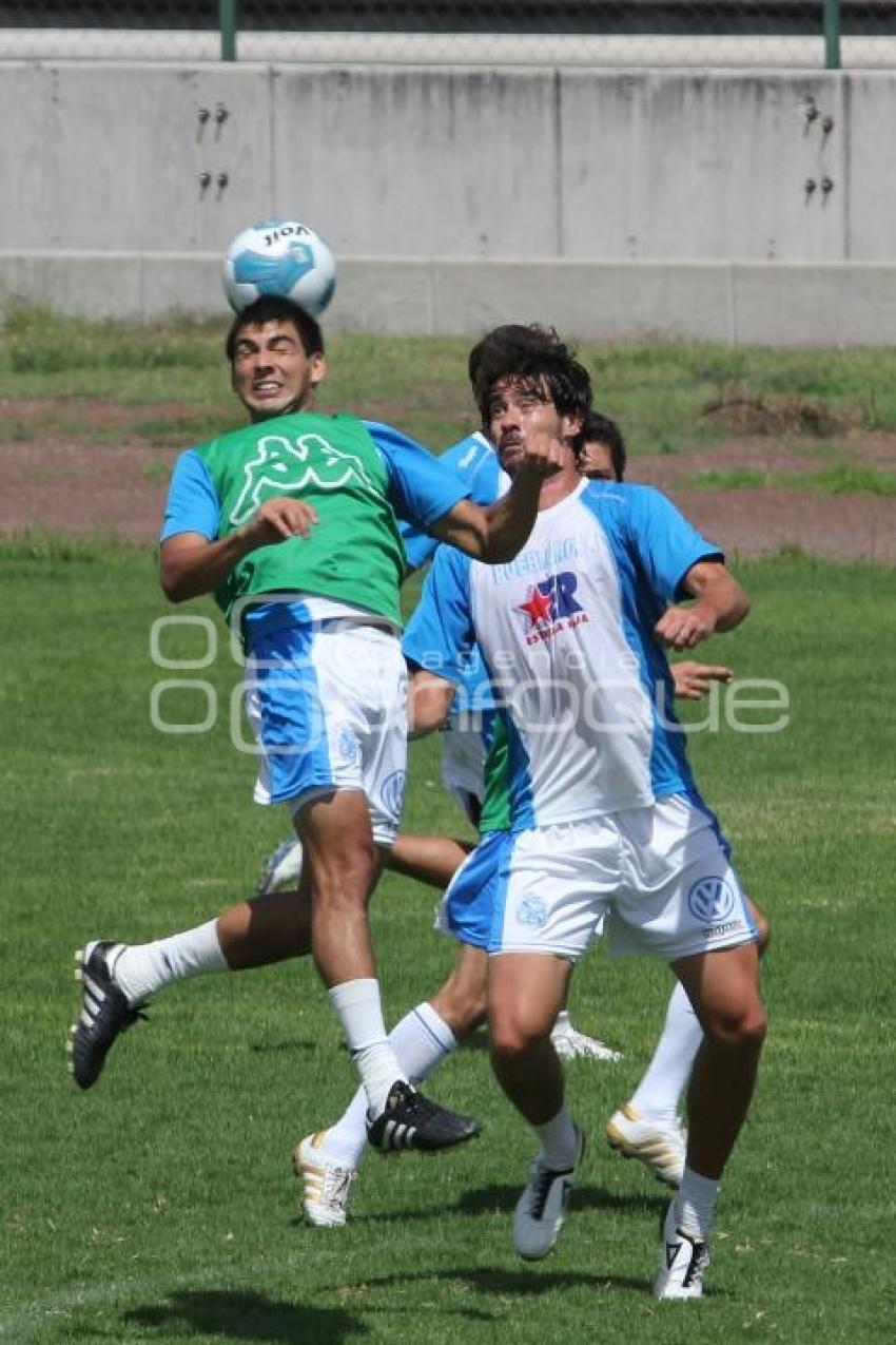 ENTRENAMIENTO PUEBLA DE LA FRANJA. FÚTBOL
