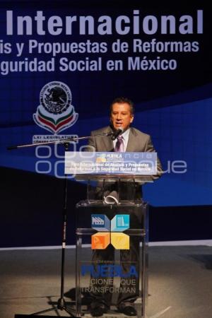 INAUGURAN FORO INTERNACIONAL SOBRE SEGURIDAD SOCIAL