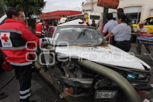 ACCIDENTE CON PRENSADOS EN 11 NORTE Y 6 PONIENTE