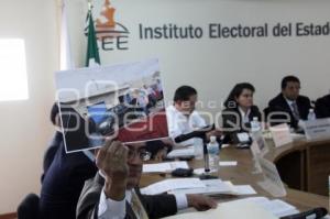 SESIÓN PERMANENTE EN EL IEE . ELECCIONES EXTRAORDINARIAS