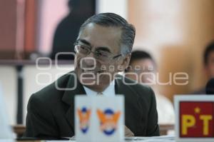 SESIÓN PERMANENTE EN EL IEE . ELECCIONES EXTRAORDINARIAS