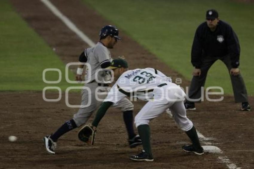 BEISBOL . PERICOS VS SULTANES