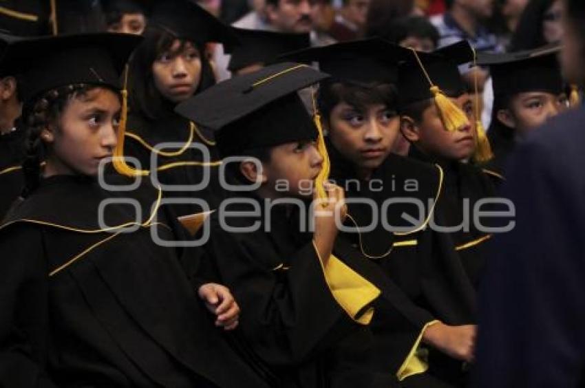 MISA DE GRADUACIÓN EN CATEDRAL