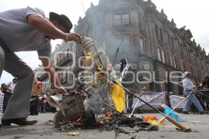 MANIFESTACIÓN DEFRAUDADOS