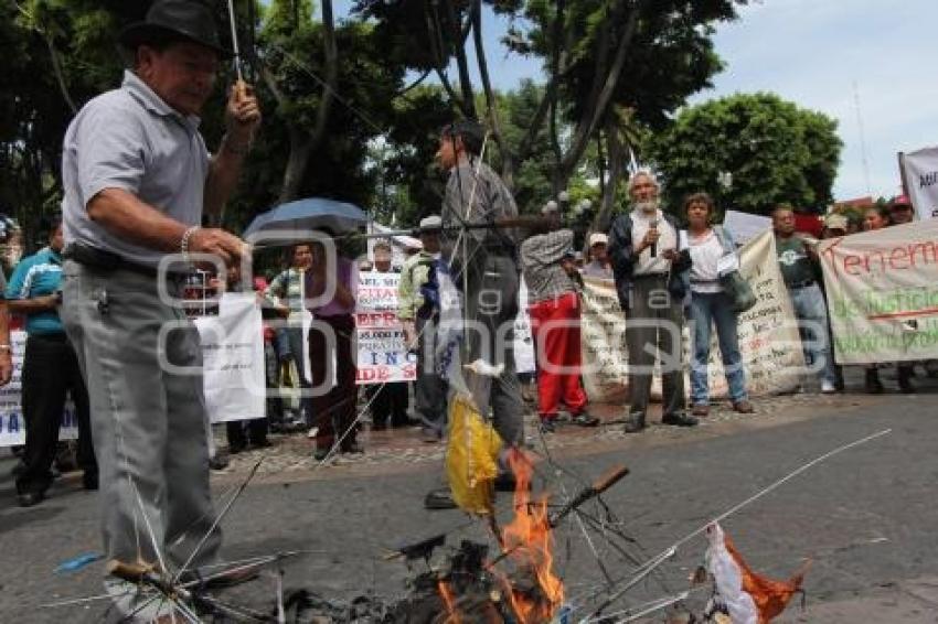 MANIFESTACIÓN DEFRAUDADOS