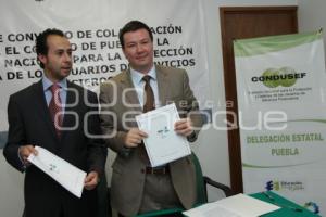 FIRMA CONVENIO LA CONDUSEF