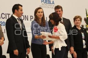 GRADUACIÓN CENTROS DE CAPACITACIÓN PARA LA MUJER