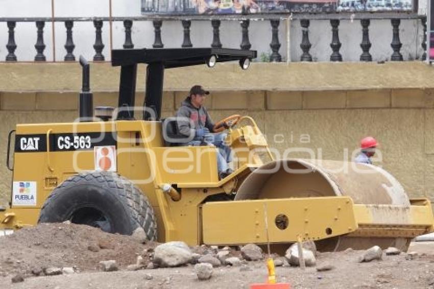 OBRAS . ENTRONQUE AUTOPISTA