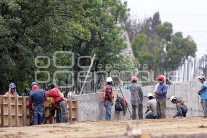 OBRAS . ENTRONQUE AUTOPISTA